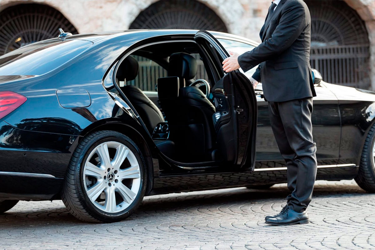 Chauffeurs Services